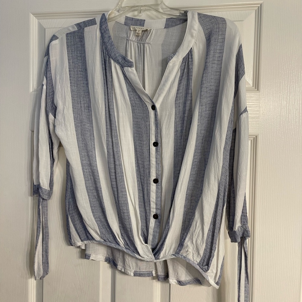 Reborn J Women’s blouse - only worn once!